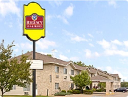 Regency Inn & Suites Anoka Buitenkant foto